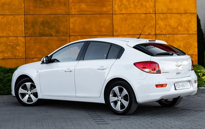 Chevrolet Cruze cena 26900 przebieg: 183000, rok produkcji 2012 z Radom małe 631